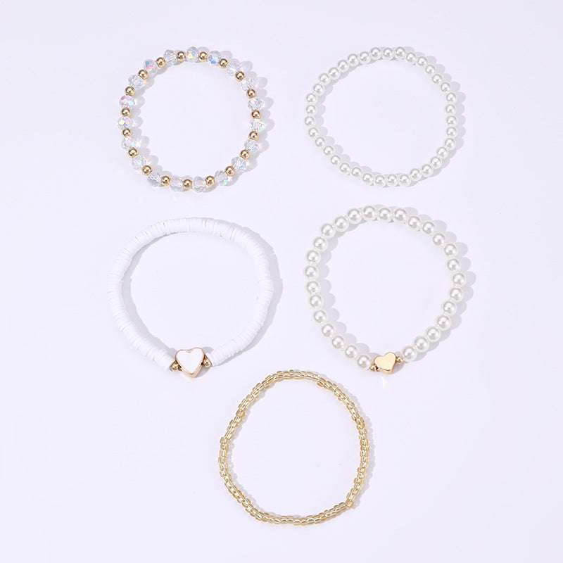 Pulsera de Cuentas en Forma de Corazón Minimalista Hecha a Mano para Niños con Perlas de Resina y Acentos de Arcilla Suave