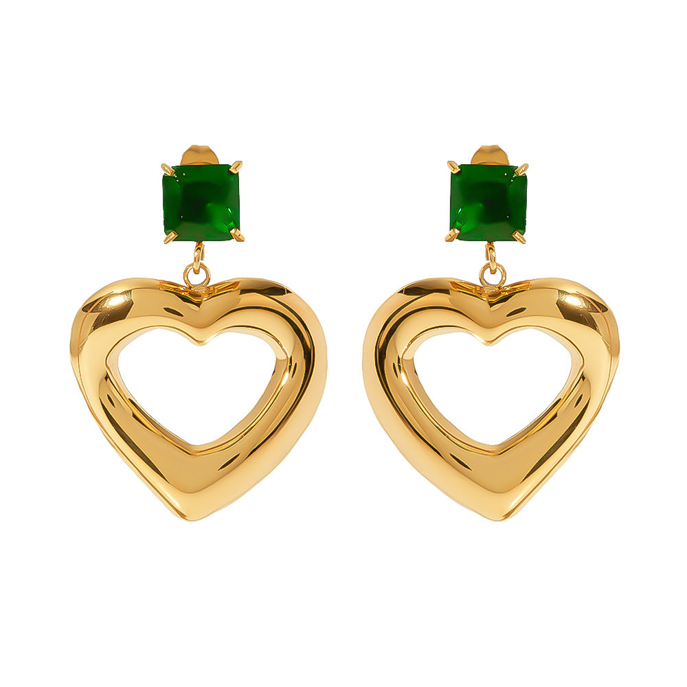 Orecchini a perno minimalistici a forma di cuore in zircone e acciaio al titanio placcati oro da donna