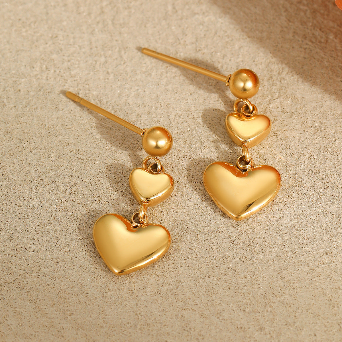 Orecchini da donna minimalisti in acciaio inossidabile lucidato a forma di cuore con placcatura in oro