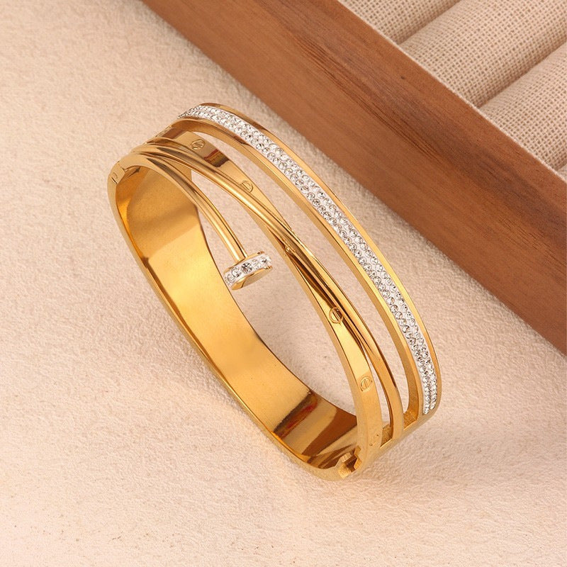 Elegant 18K Gold Plated Geometric Round Titanium Steel Bracelet