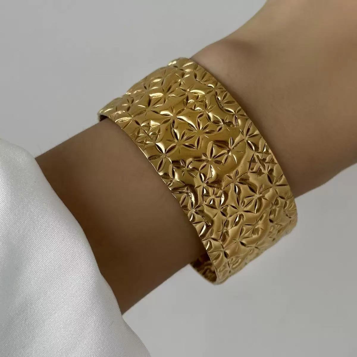 Fashion Geometric Textured Wave Pattern Plated Stainless Steel Wide Open Cuff Bracelet for Women