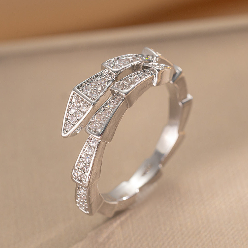 Luxury Minimalist Adjustable Open Ring for Women with Gold-Plated Copper Band and Zircon Stone Accent in Heart and Floral Shape