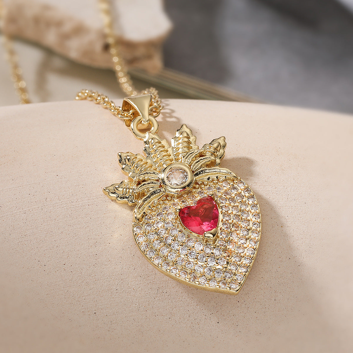 Vintage Minimalist 18K Gold Plated Brass Geometric Heart Cubic Zirconia Pendant Necklace