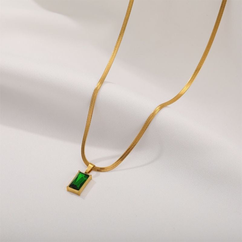 Minimalist Luxury Geometric Emerald Cubic Zirconia Plated Titanium Steel Snake Chain Necklace for Women