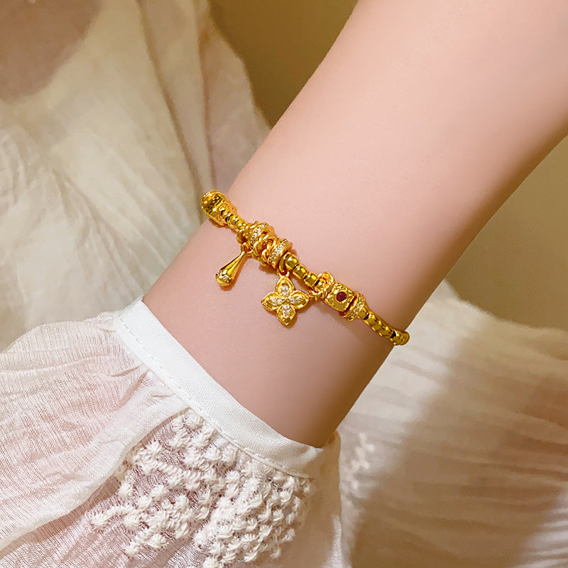 Elegante Bracciale Floreale Vintage Francese da Donna con Base in Rame Placcato Oro 24K e Intarsio di Zirconi, Gioielli Minimalisti di Lusso da Mano