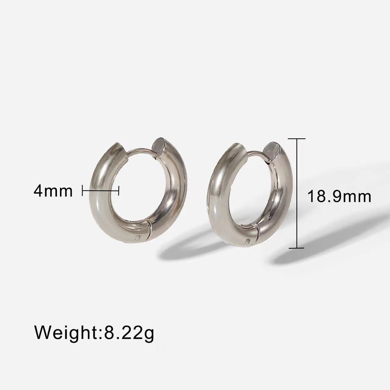 Pendientes de aro minimalistas en forma de U de acero de titanio chapado en oro de 18 quilates para hombres y mujeres
