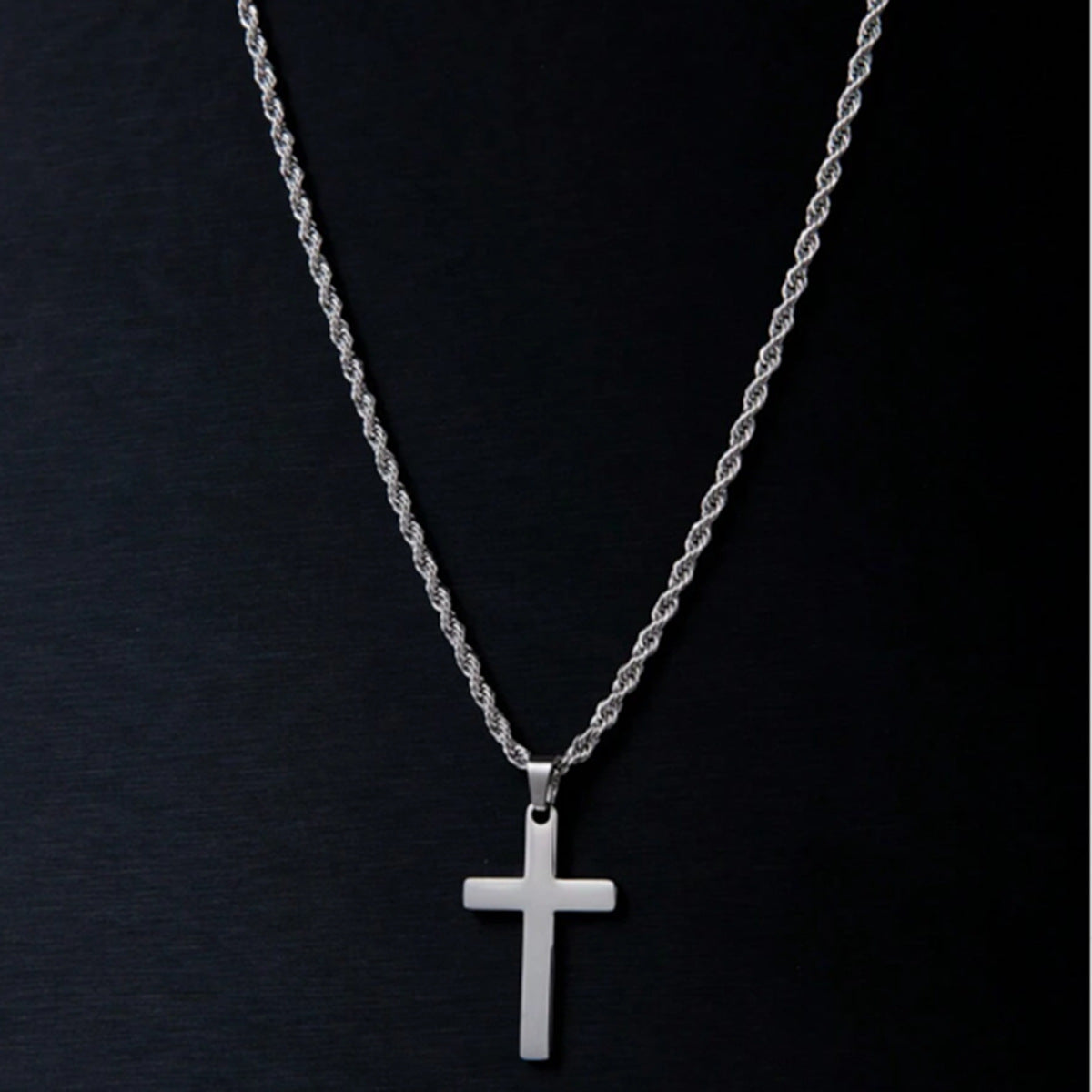 Minimalist Geometric Stainless Steel Cross Pendant Necklace with Polished Finish for Unisex Daily Wear