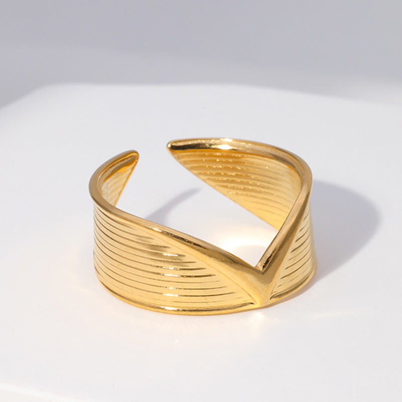 Anello regolabile minimalista geometrico da uomo in acciaio al titanio con finitura lucida e placcata