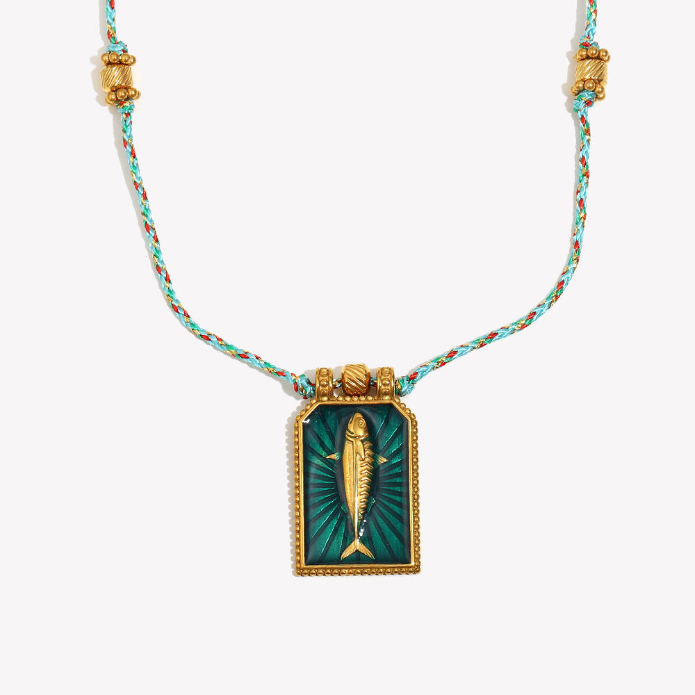 Minimalist Geometric Stainless Steel Plated 18K Gold Tuna Tarot Pendant Necklace for Women with Enamel Detail