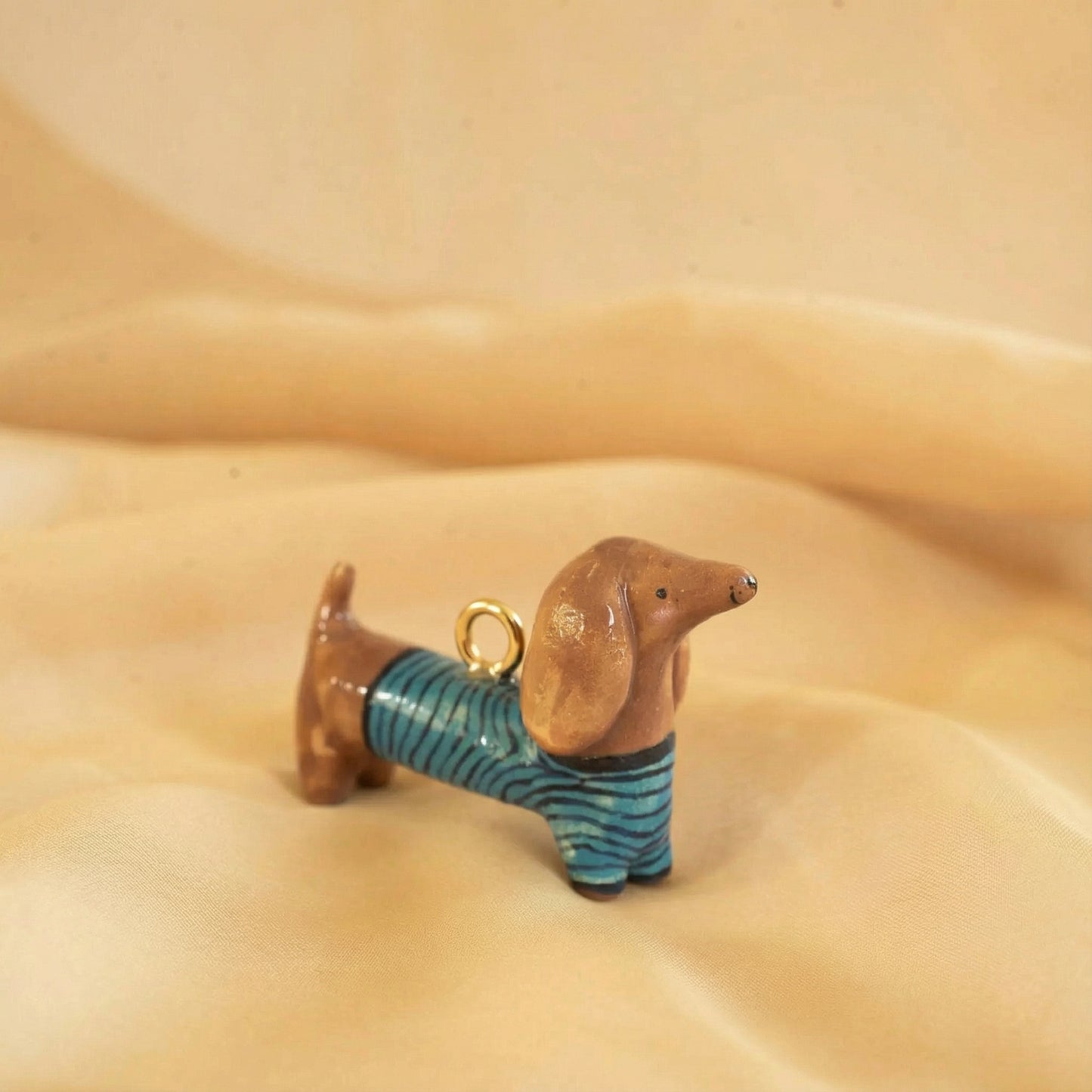 Ciondolo a barra con charm a forma di cane in acciaio inossidabile PVD casual