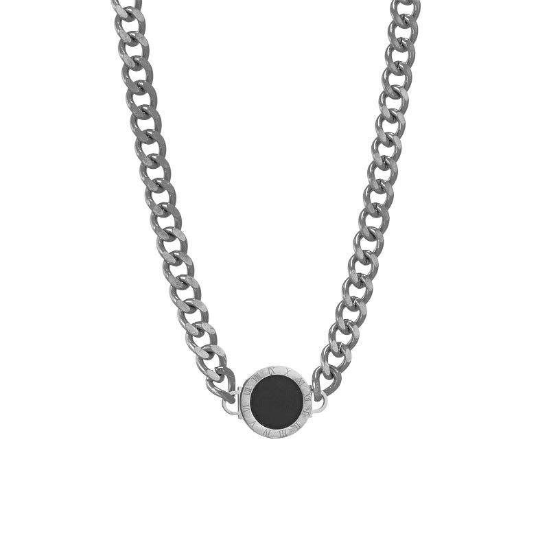Collana Pendente Punk Minimalista Geometrica in Acciaio al Titanio con Finitura Placcata e Maglie a Catena