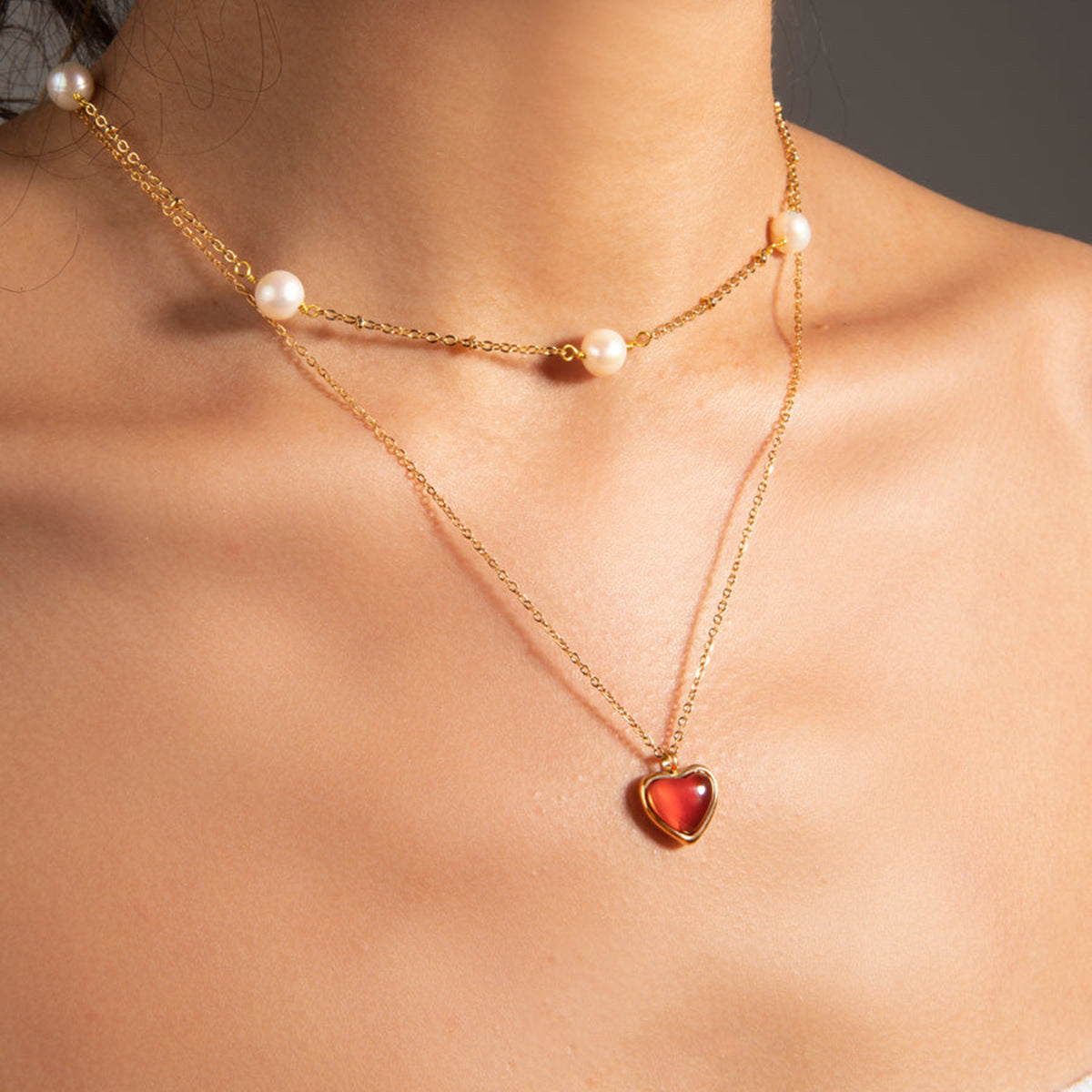 Instagram Style 18K Gold Plated Stainless Steel Heart Pendant Necklace with Red Agate Inlay