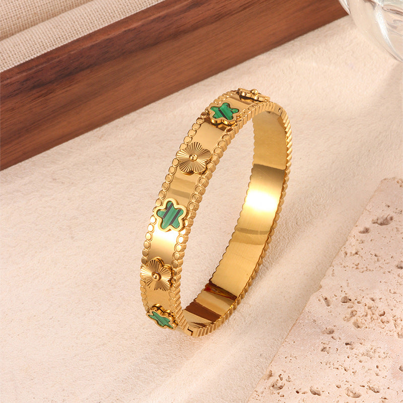 Elegant 18K Gold Plated Geometric Round Titanium Steel Bracelet