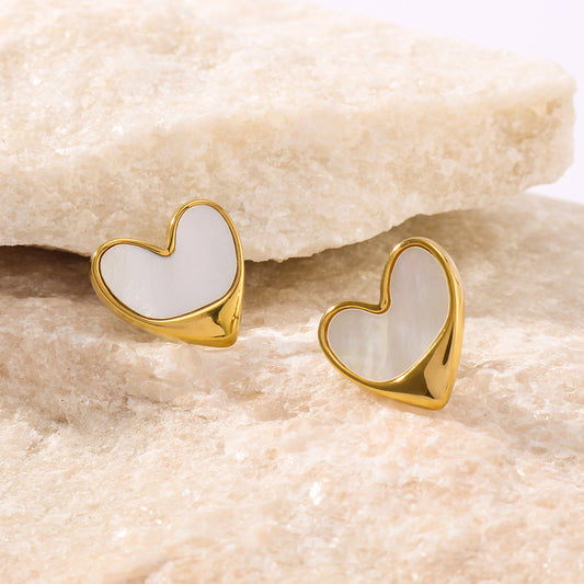 Minimalist Mother-of-Pearl Heart-Shaped Titanium Steel Earrings for Women, Hypoallergenic Stainless Steel with 18K Vacuum Plating, Lightweight Luxury Stud Set