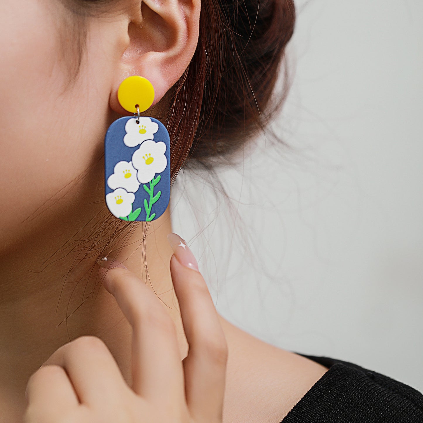 Sweet Geometric Floral Acrylic Plated Earrings for Women