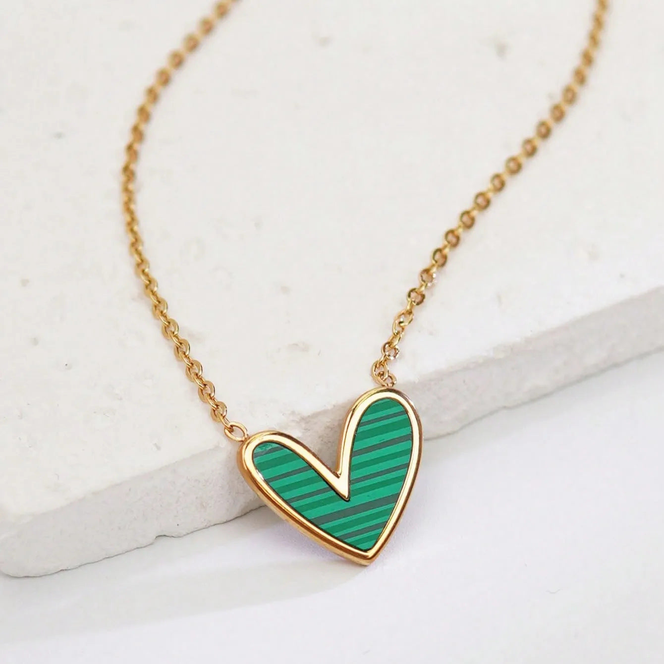 Elegante Collana da Donna in Acciaio Inossidabile Placcato con Goccia a Cuore