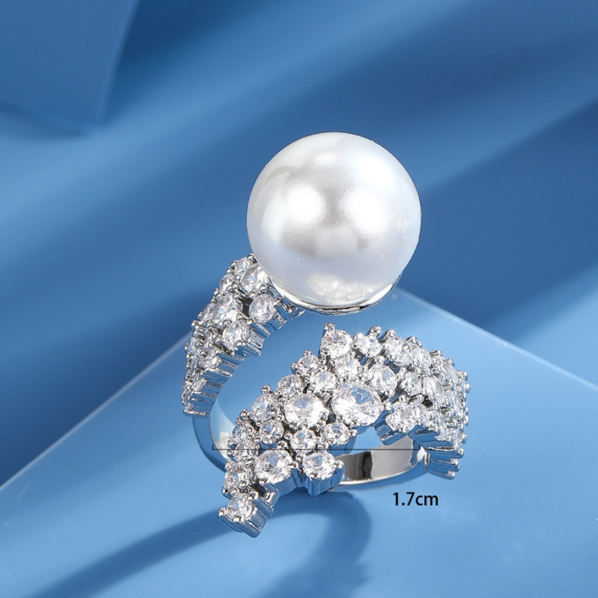 Anillo de Cobre Minimalista Geométrico con Diamantes de Imitación para Mujer, con Banda Abierta Ajustable y Acento de Perlas
