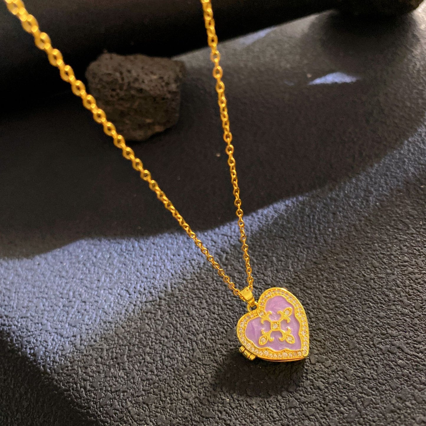 Vintage Elegant Geometric Leaf Teardrop Drip Oil Cubic Zirconia Necklace with 18K Gold Plated Brass Pendant on Titanium Steel Cable Chain for Women