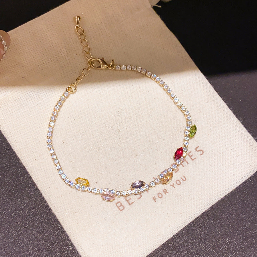 Luxury Elegant Oval Geometric Cubic Zirconia Inlaid Brass Bracelet for Women