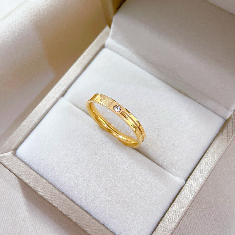 Anello da dito in titanio e acciaio minimalista con corona geometrica per uomo e donna, finitura lucida, per serate in discoteca e per lo styling di tutti i giorni