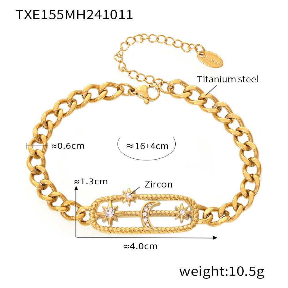 Collana con ciondolo romantico e minimalista in acciaio inossidabile con tre ciondoli a cuore vuoto placcati in oro 18 carati su catena cubana da donna