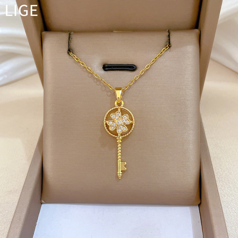 Sweet Geometric Moon Rhinestone Inlaid Brass Pendant Titanium Steel Necklace for Unisex