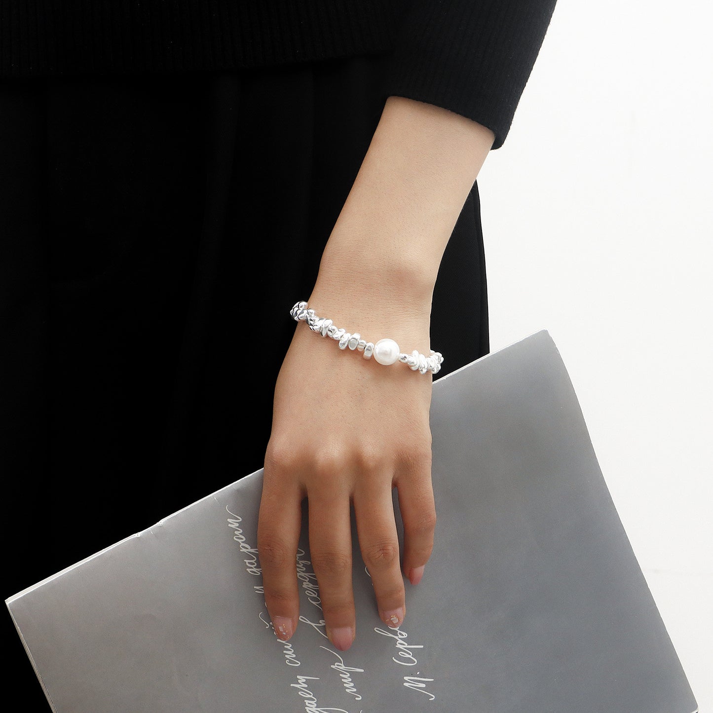Minimalist Geometric Alloy Bracelet for Women with Plated Finish, Lightweight Luxury Hand Jewelry
