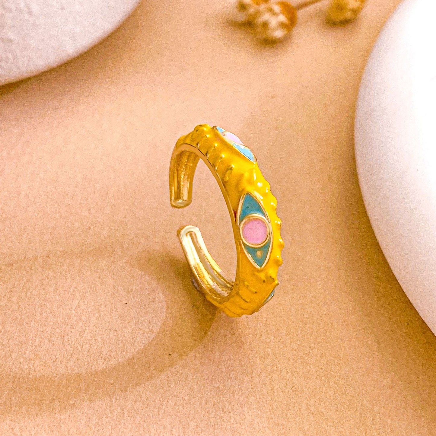 Minimalist Gold Plated Brass Open Ring with Heart and Checkered Pattern for Women