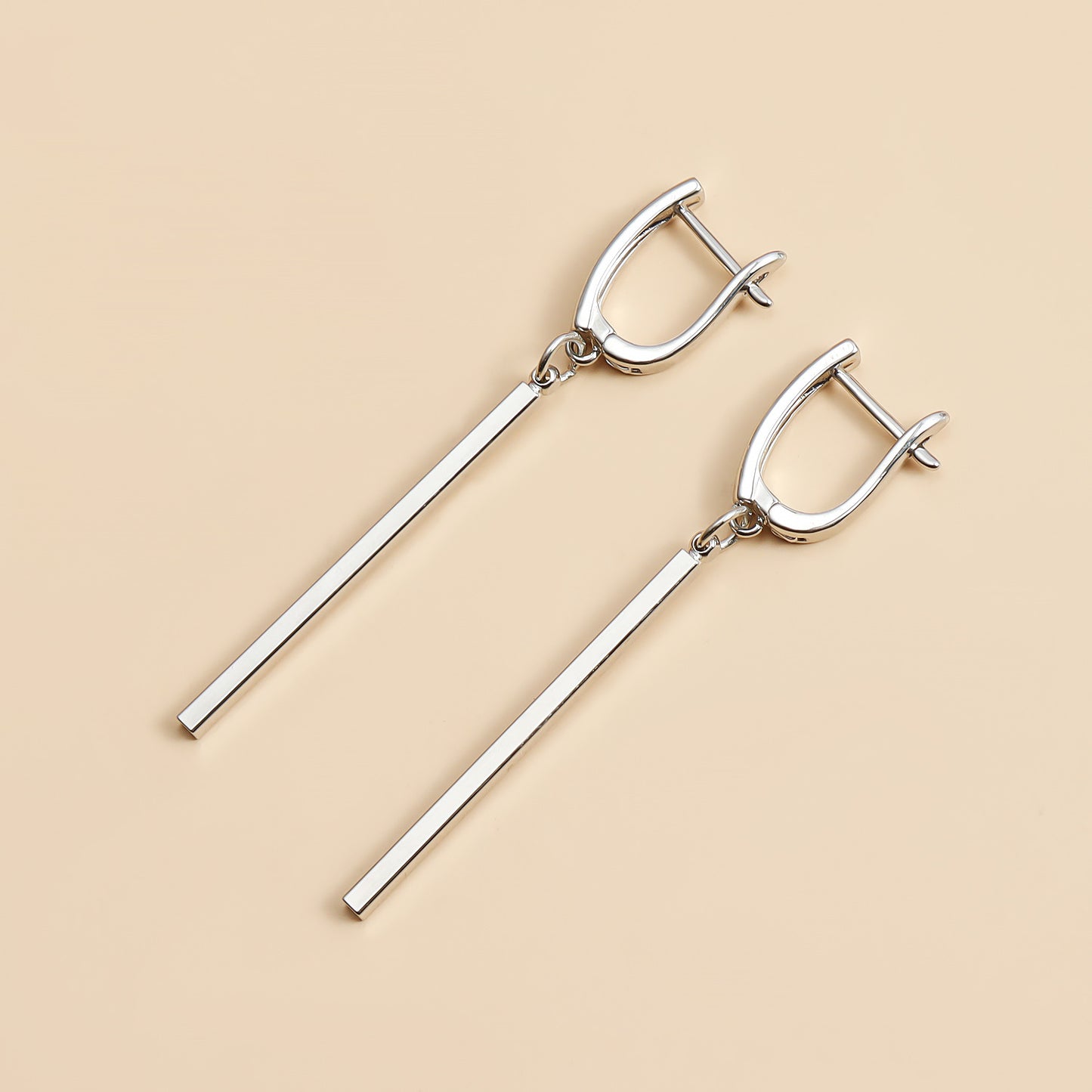 Vintage Geometric Alloy Earrings with Gold Plating for Women Minimalist Fashion Statement Ear Hooks