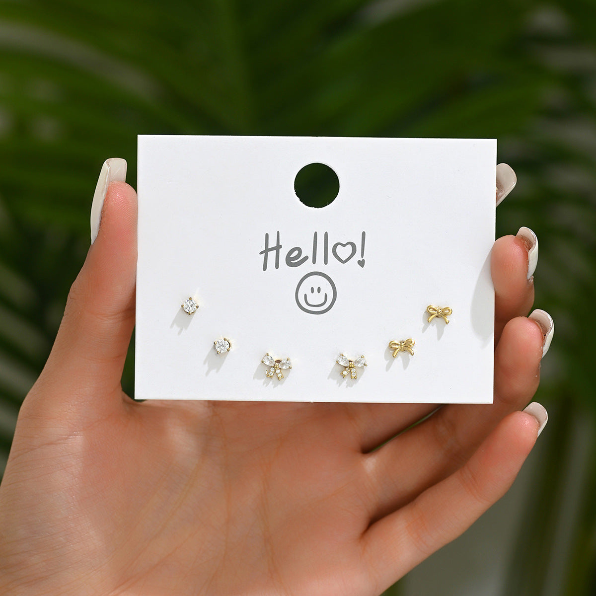 Pendientes de Cobre en Forma de Lazo Dulces y Minimalistas con Circonitas para Mujer