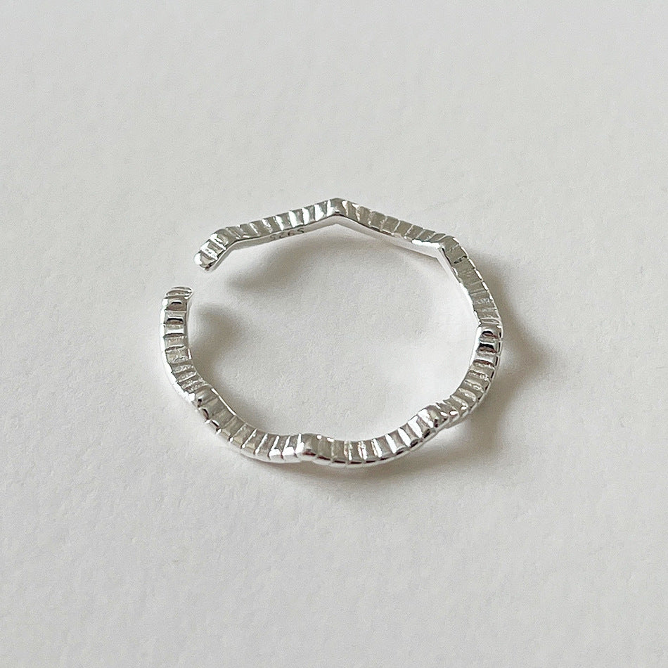 Anello onda geometrico minimalista in argento sterling 925