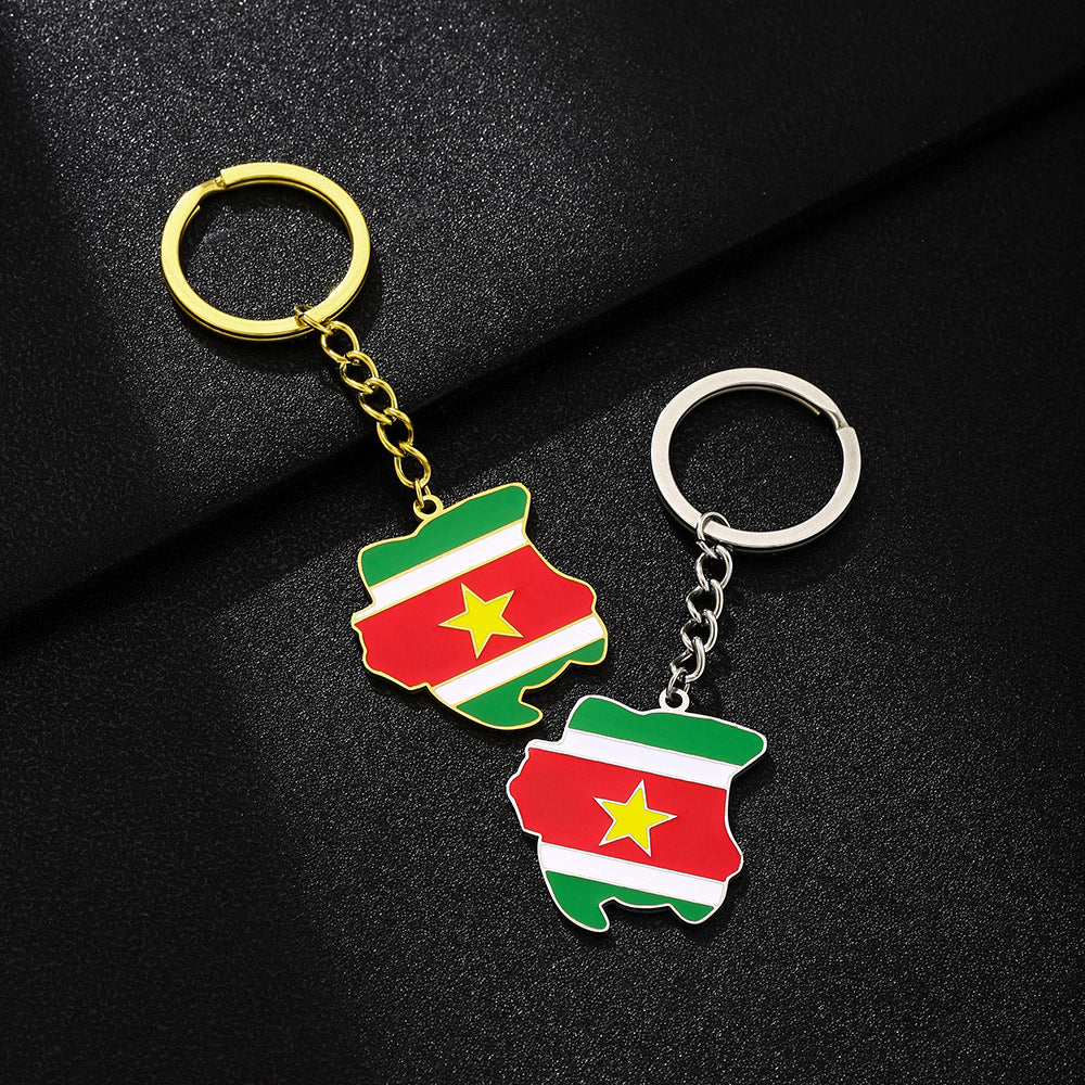 Llavero colgante con mapa y bandera de Surinam, de acero inoxidable, estilo étnico vintage