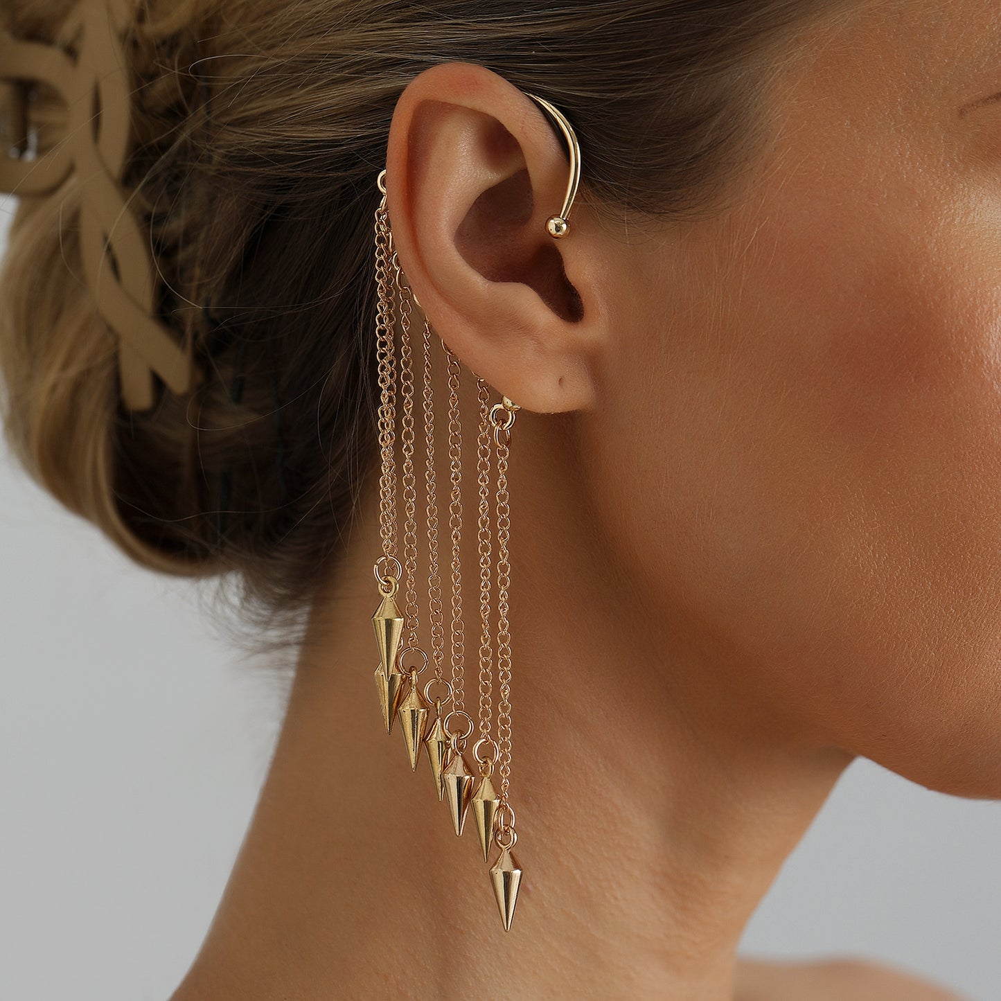 Sexy Streetwear Plated Alloy Geometric Tassel Ear Cuff for Women