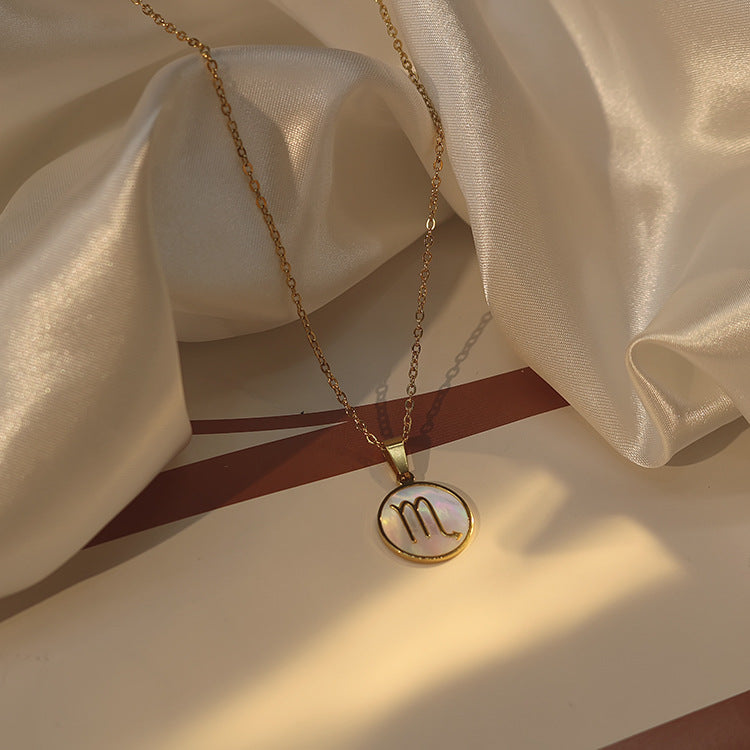 Collana con ciondolo zodiacale in stile INS in acciaio inossidabile con placcatura in oro 18 carati, catena a onda d'acqua, da donna