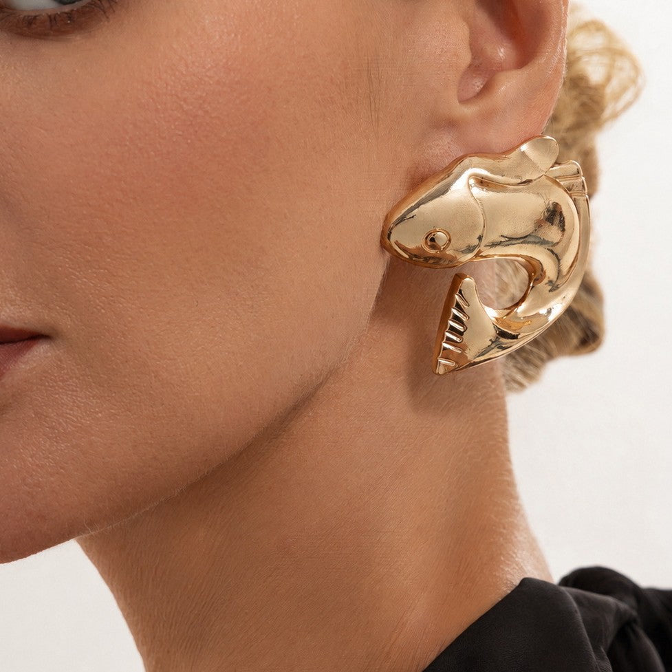 Creative Chic Zinc Alloy Plated Fish Animal Stud Earrings for Women