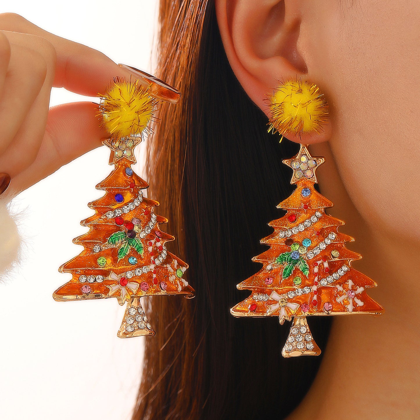 Pendientes de tuerca de árbol de Navidad de moda para mujer, base de aleación con incrustaciones de diamantes de imitación y acabado esmaltado