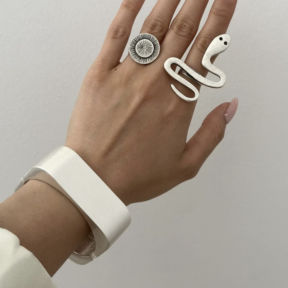 Braccialetto Minimalista Quadrato Geometrico in Lega Lucida Placcata