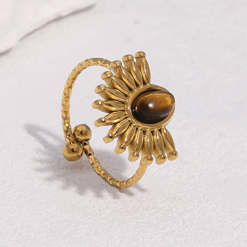 Anello minimalista da donna in acciaio inossidabile placcato oro 18 carati a forma di fiore con intarsio in pietra naturale