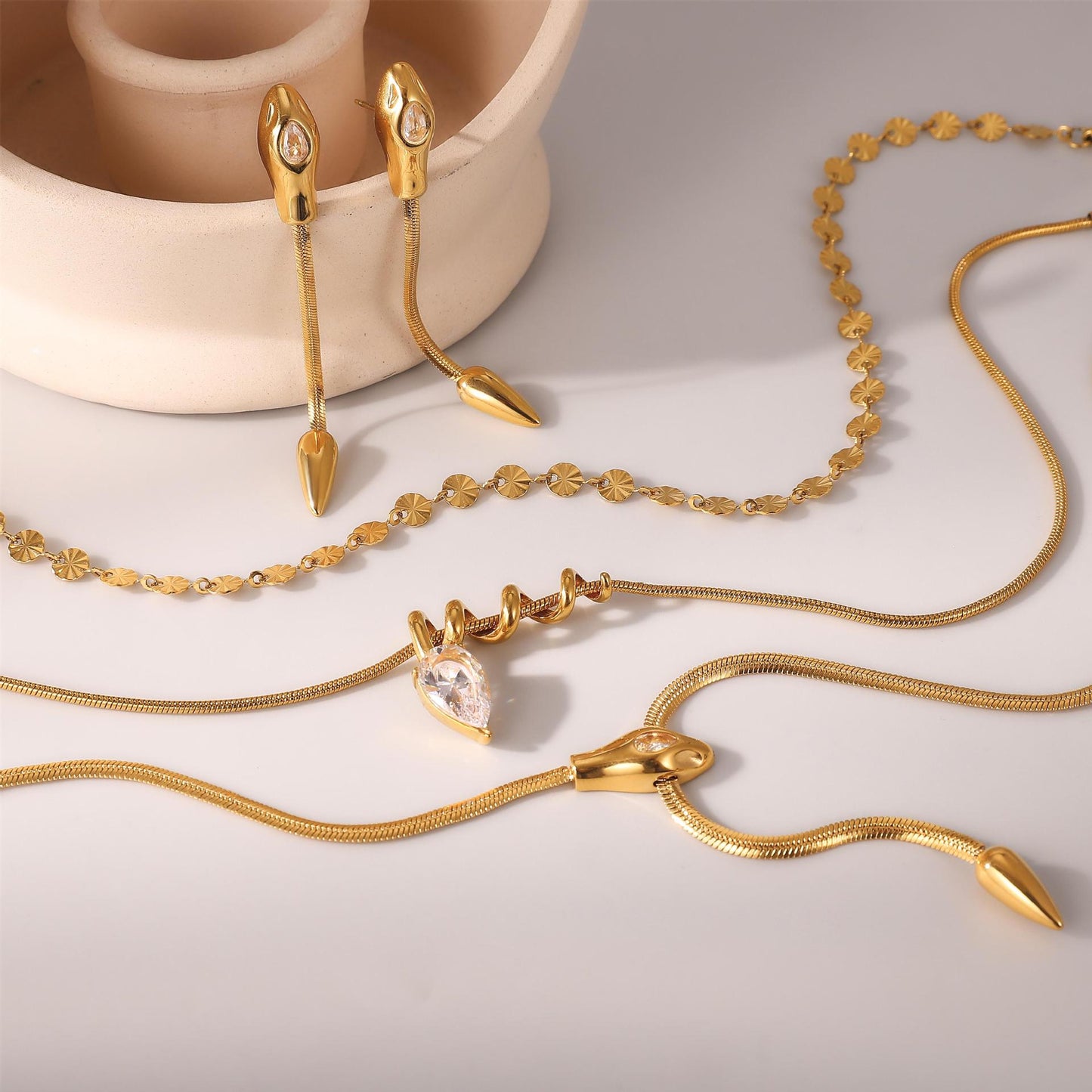 Minimalist Snake-Shaped Stainless Steel Necklace with PVD Gold Plating for Women