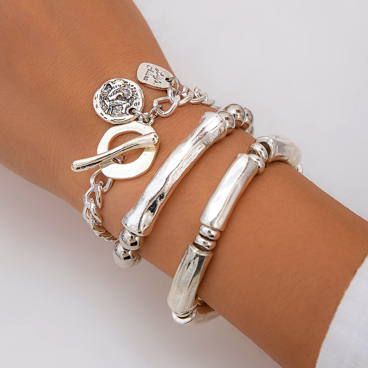 Sweet Business Heart Plated Brass Bracelet for Women