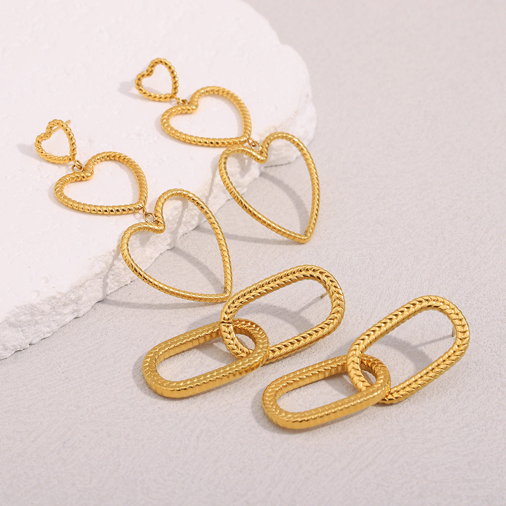 Orecchini a cerchio doppio a tre cuori con texture a pelle di serpente placcati oro 18K in acciaio inossidabile, stile minimalista, per pendolari