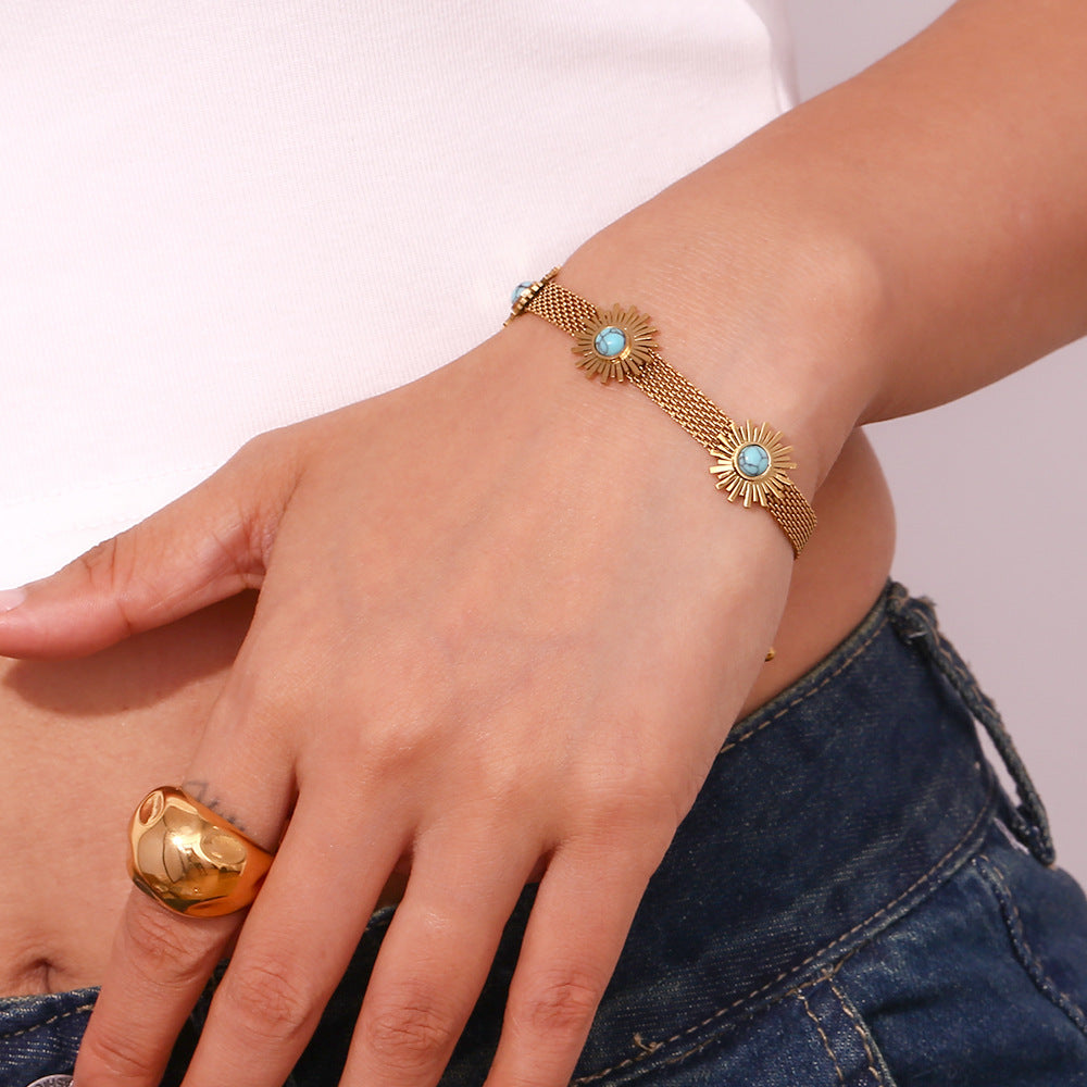 Pulsera de mujer con cuentas turquesas y girasol geométrico de inspiración vintage, en acero inoxidable con baño de oro de 18 quilates