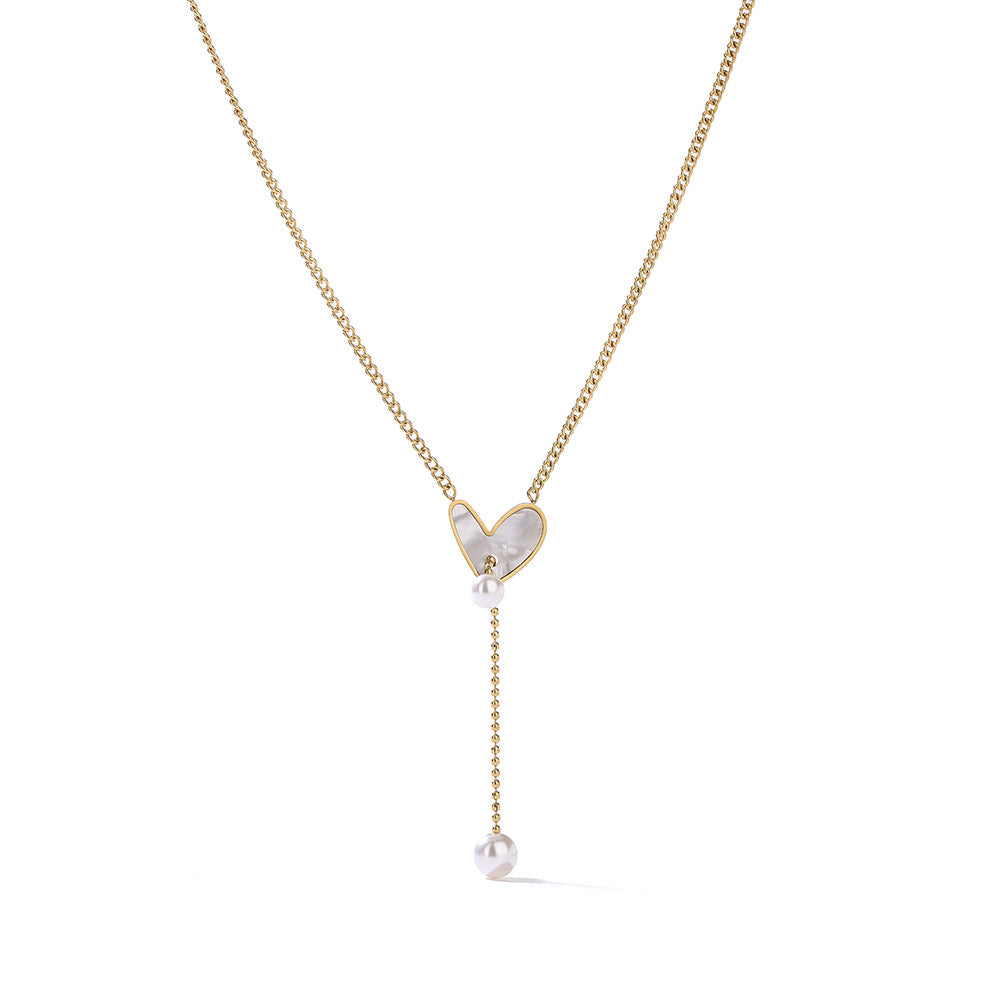 Minimalist Luxe Heart-Shaped Titanium Steel Pendant Necklace for Women with Geometric Design and Versatile Styling
