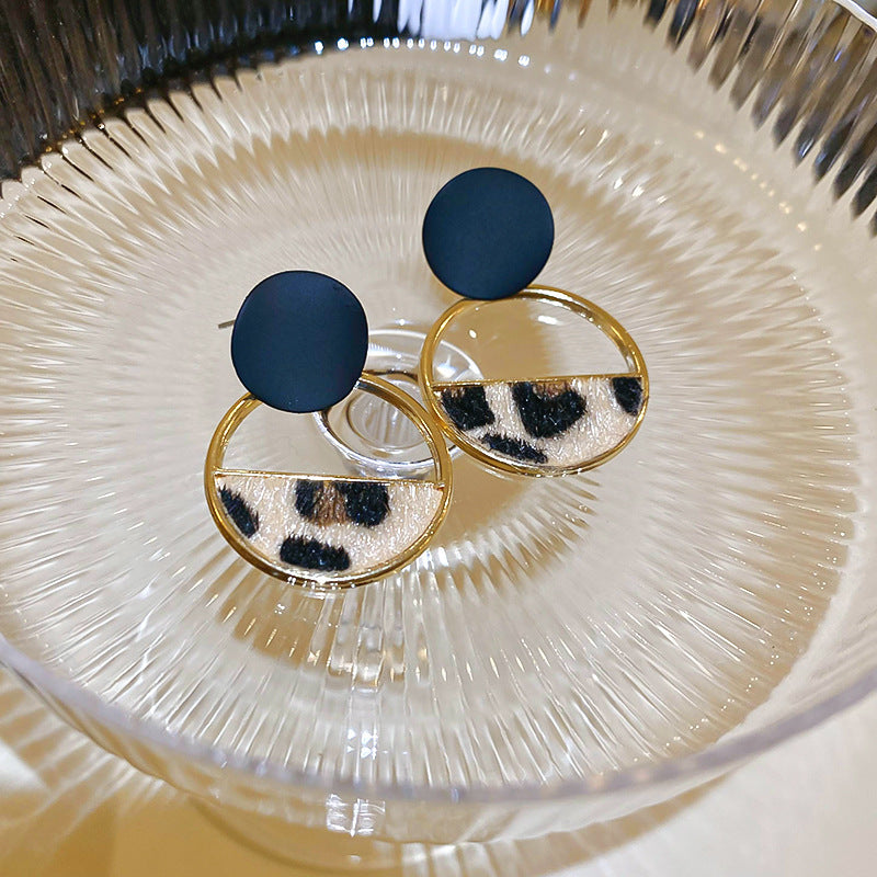 Vintage-Style Geometric Round Hoop Earrings for Women with Alloy Base Plated in Silver Tone Enamel Leopard Print and Rhinestone Inlay