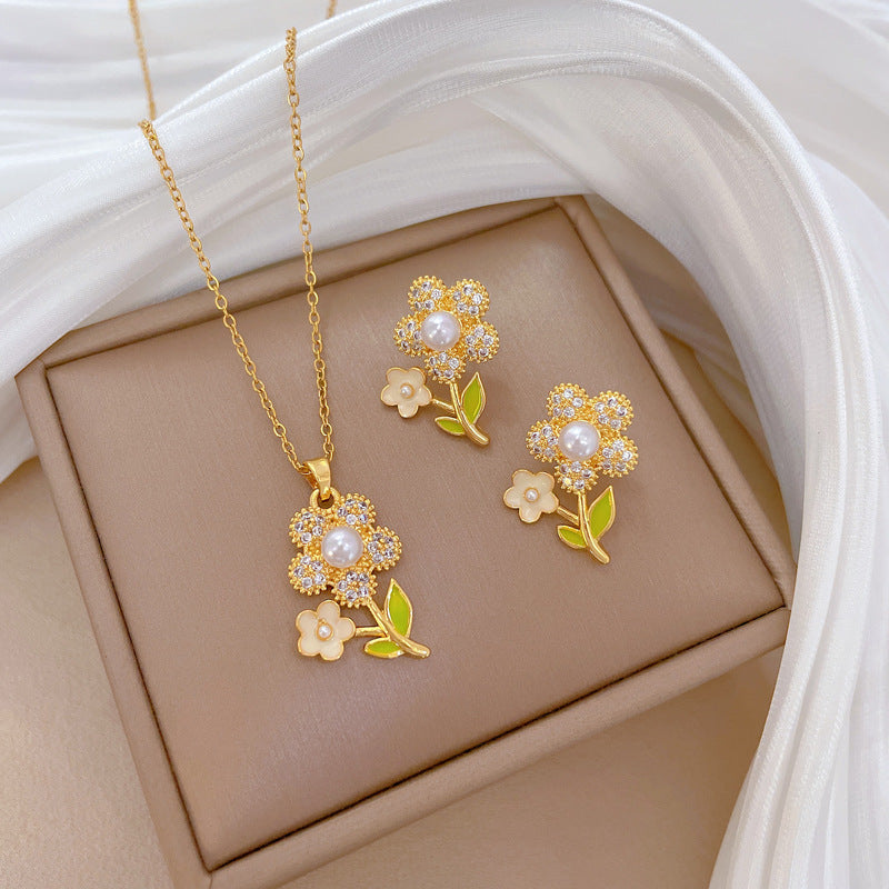 Luxury Fresh and Sweet Plated Brass Zircon Micro-Pave Earrings and Necklace Set