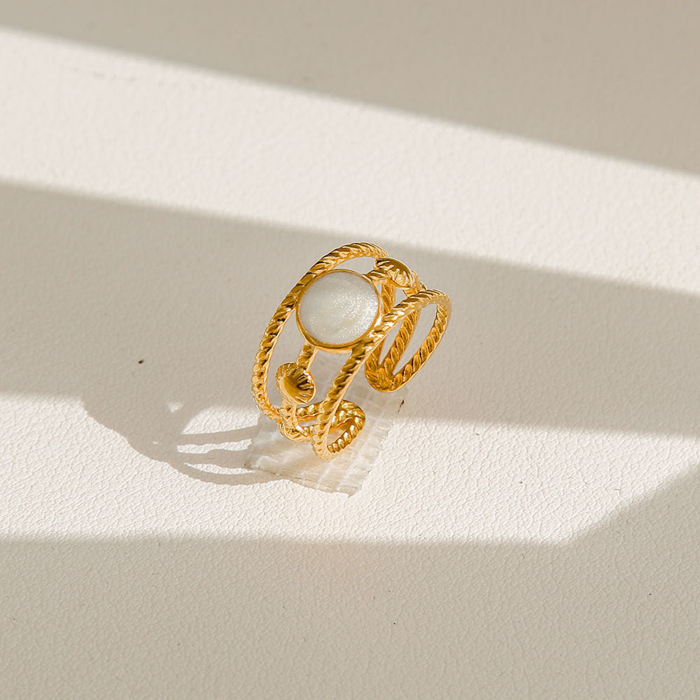 Anello di tendenza da donna in acciaio inossidabile geometrico placcato oro con perle e fiori stile Instagram