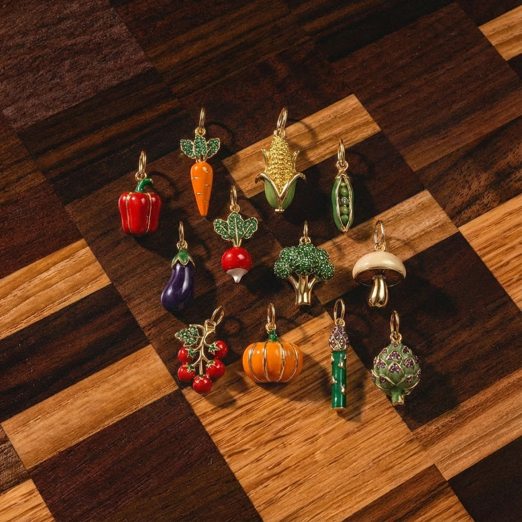 Ciondolo a barra vintage in ottone placcato oro 14K con zirconia cubica e olio a goccia a forma di frutta e verdura
