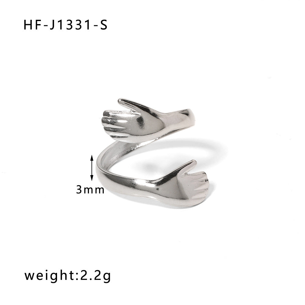 Anello da donna in acciaio inossidabile geometrico a forma di cuore, minimalista, con finitura placcata e design ispirato a una catena