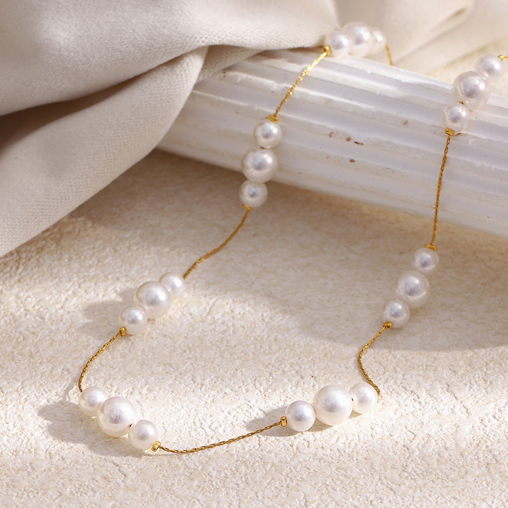 Elegant 18K Gold Plated Geometric Stainless Steel Necklace with Shell Pearl Pendant for Women