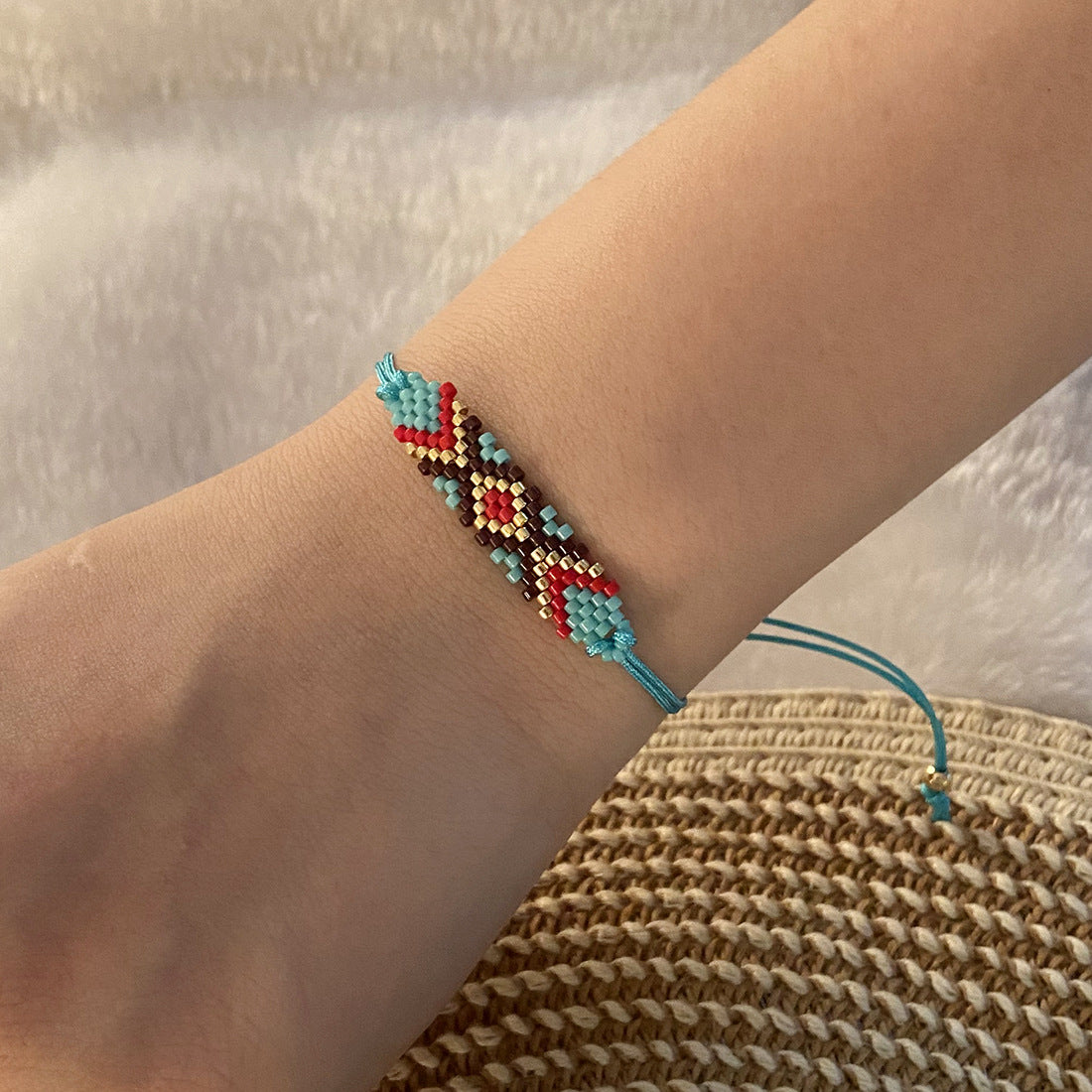 Pulsera de mujer bohemia tejida con abalorios, diseño geométrico y cuentas de cristal